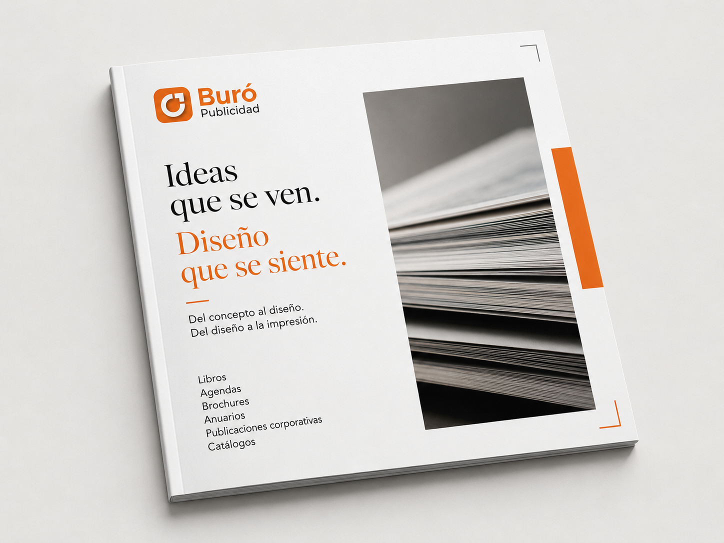Mockup editorial de Burópublicidad: libro corporativo con diseño, maquetación y producción gráfica